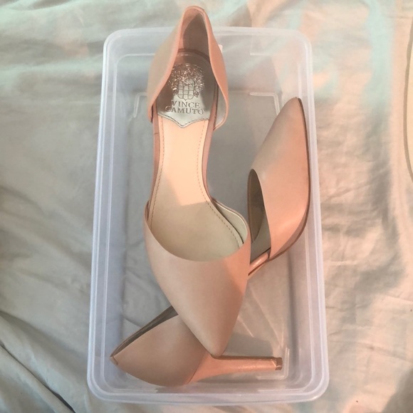 Vince Camuto Nude Heels 